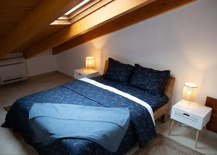 And Me In Apartamento